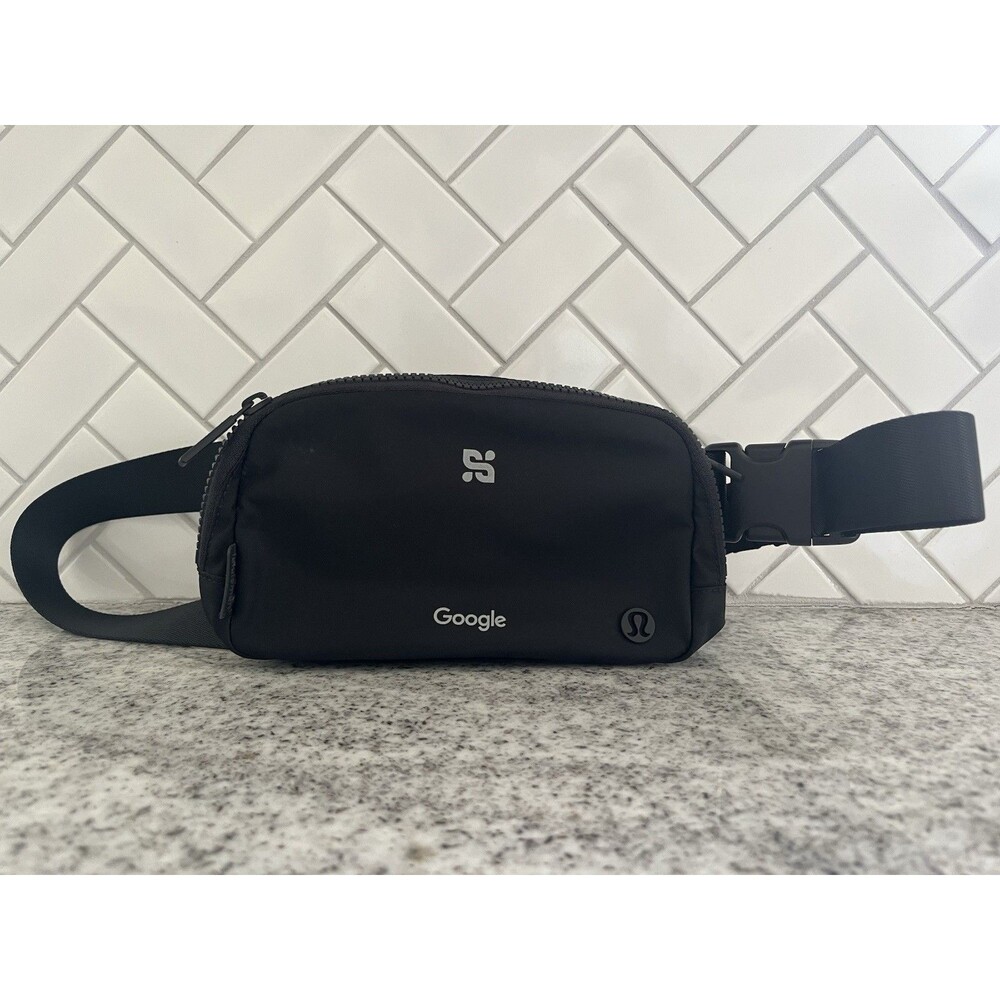 Lululemon x Google Black Everywhere Belt Bag Fanny Pack Logo Collaboration